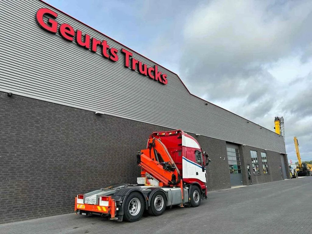 Tractor unit Iveco Stralis 440 6X2 + FASSI F235AXP.24 KRAAN/KRAN/CR: picture 10