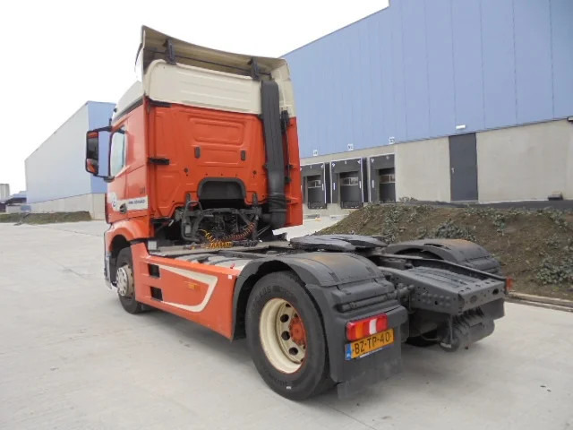 Leasing of Mercedes-Benz Actros 1942 LS Mercedes-Benz Actros 1942 LS: picture 6