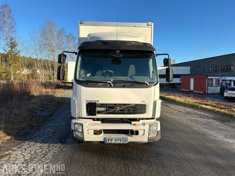 Box truck 2011 Volvo FL 240 Skapbil med sideåpning og Z-lift: picture 8