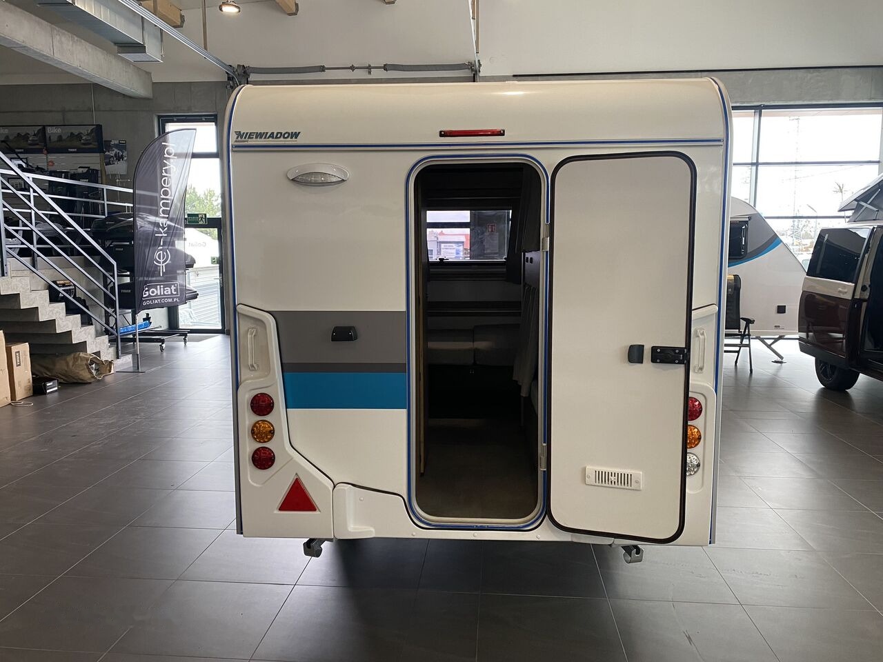 Caravan Niewiadów NEW SPORT 4 person 750kg caravan BEST PRICE: picture 9