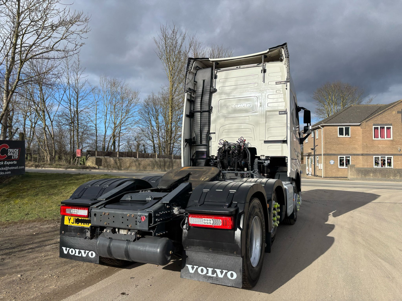 Tractor unit Volvo FH 500: picture 18