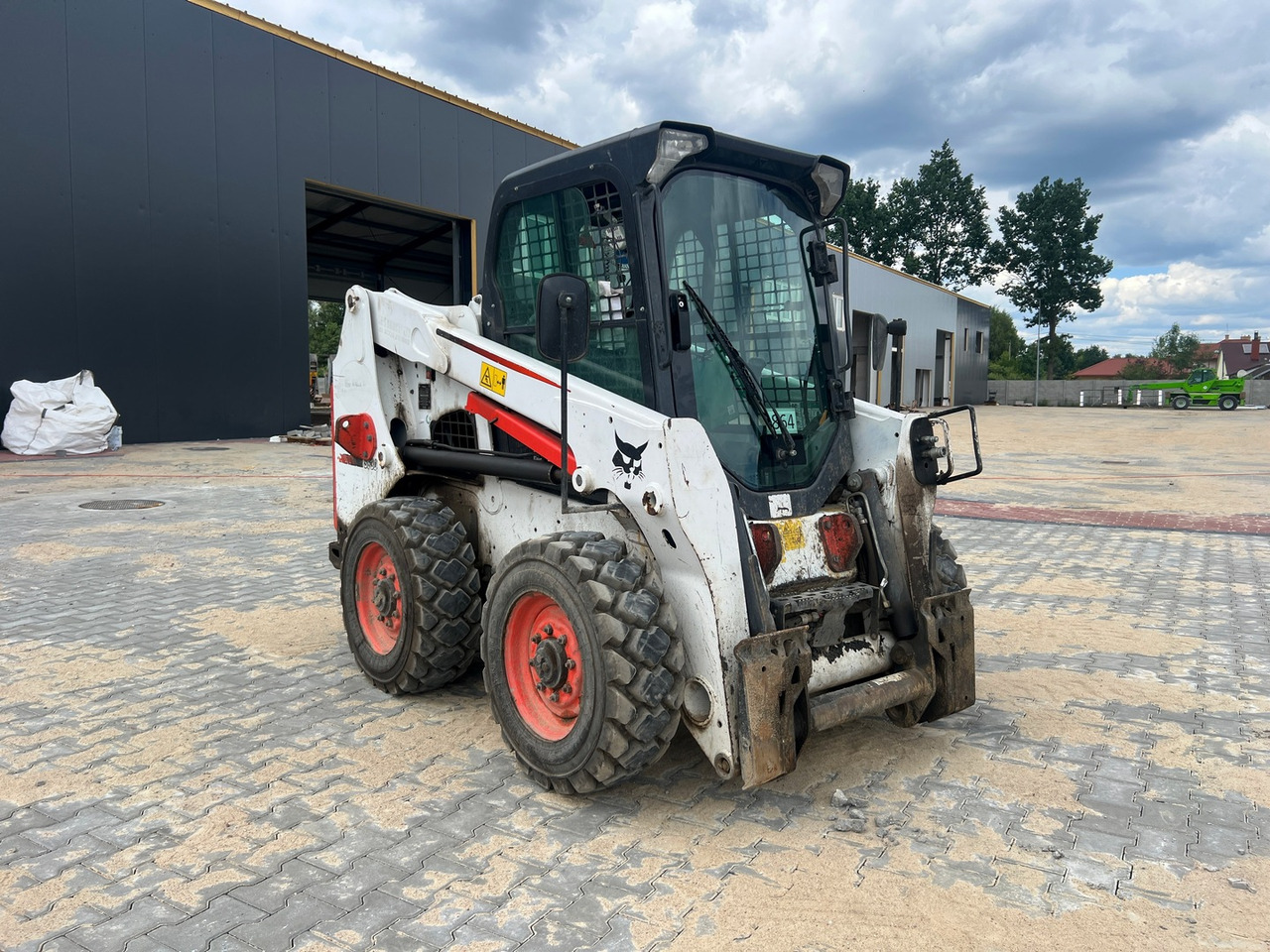 Skid steer loader BOBCAT S630: picture 1
