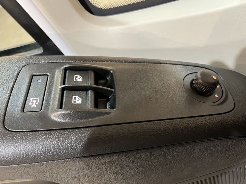 Panel van, Electric van Fiat E-Ducato 3.5T L3H2 79 kWh / 100% elektrisch !! / Airco / Cruise Control / CarPlay / Camera / Navigatie / 3-Zits / 244 km !! Z.G.A.N. !!!: picture 15