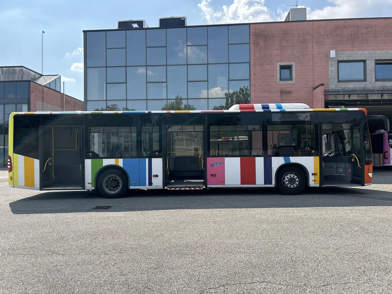 City bus Mercedes-Benz Citaro: picture 11