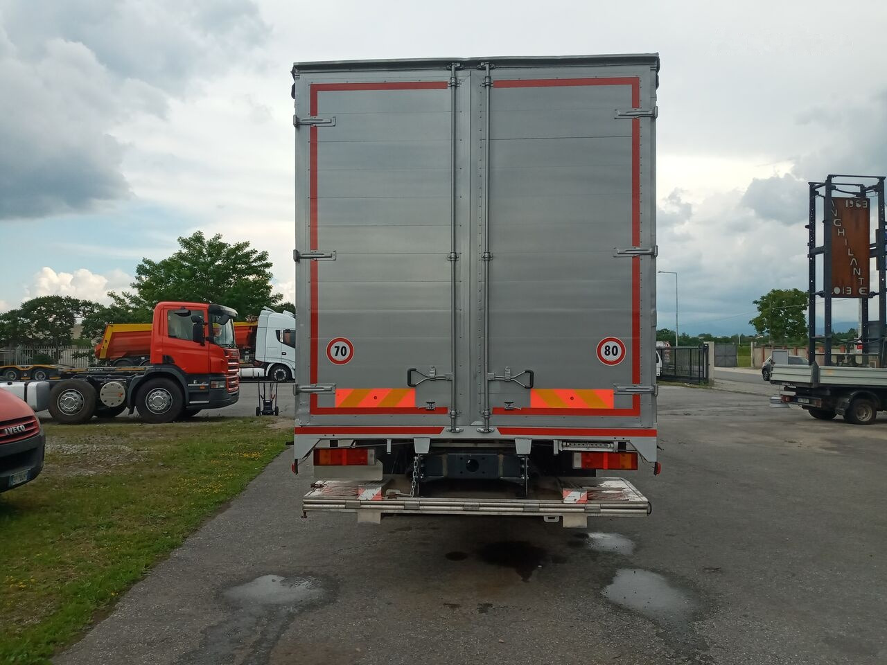 Curtainsider truck IVECO AS260S50Y/PS: picture 7