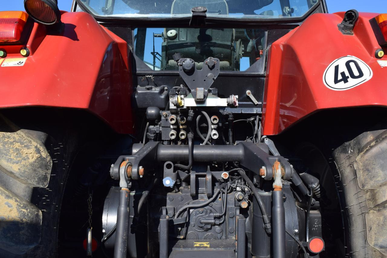 Farm tractor Case-IH CVX 1155: picture 6