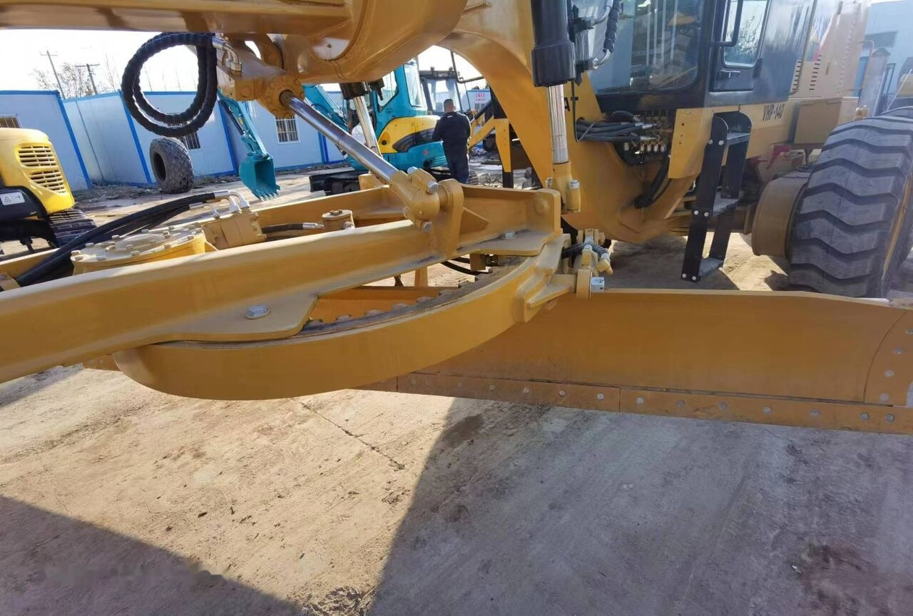 Grader Caterpillar 140G: picture 6