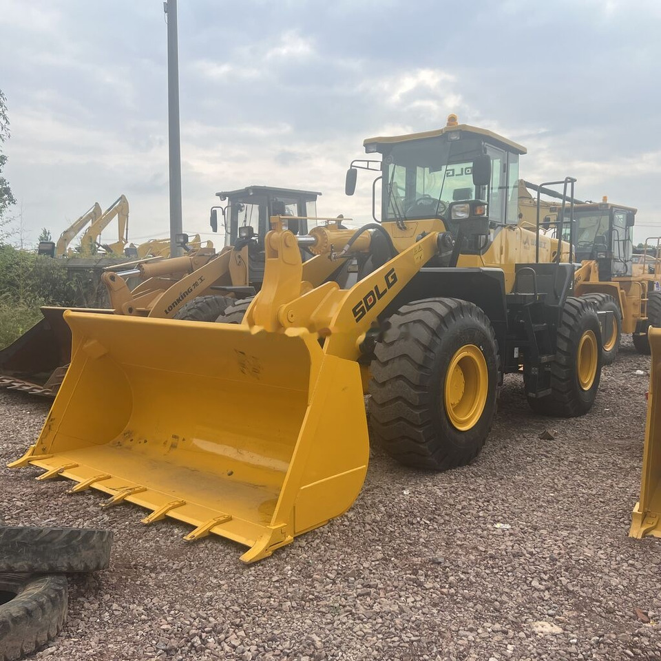 Wheel loader SDLG LG956L: picture 6