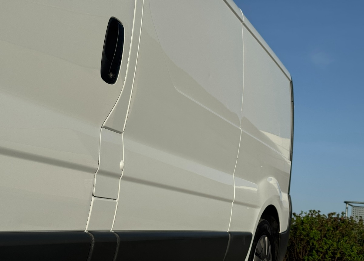 Panel van Opel Vivaro L2 LONG 2.0 CDTI 115 KM 2014 rok Klimatyzacja Z Niemiec: picture 20