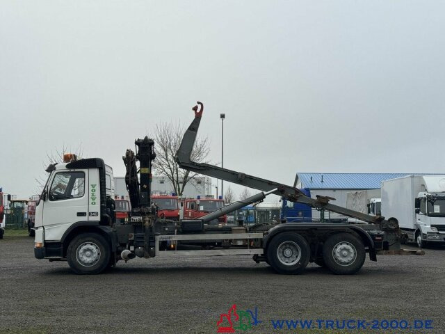 Hook lift truck, Crane truck Volvo 340 HIAB Kran 11,9m=790kg 5+6 Steuerkreis Klima: picture 7