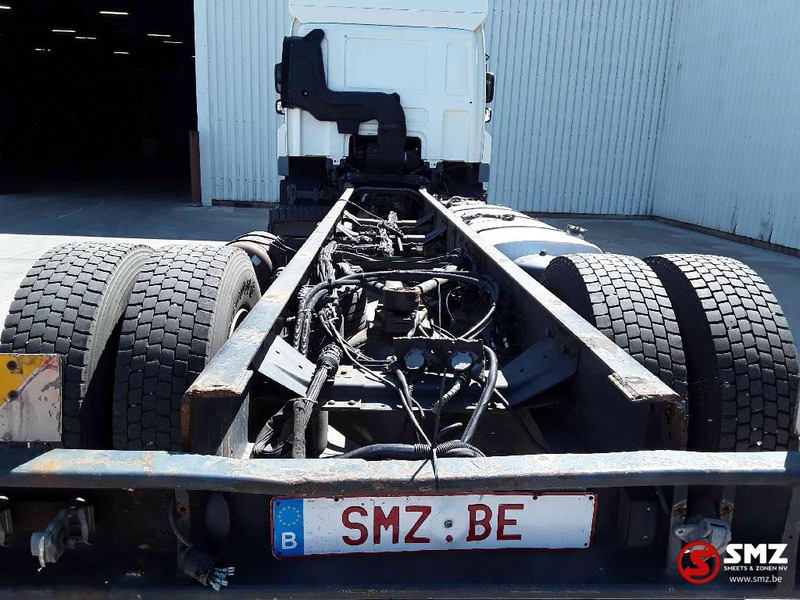 Cab chassis truck DAF 75 CF 310 manual: picture 10