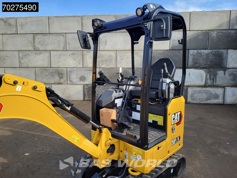 Mini excavator Caterpillar 301.5: picture 13