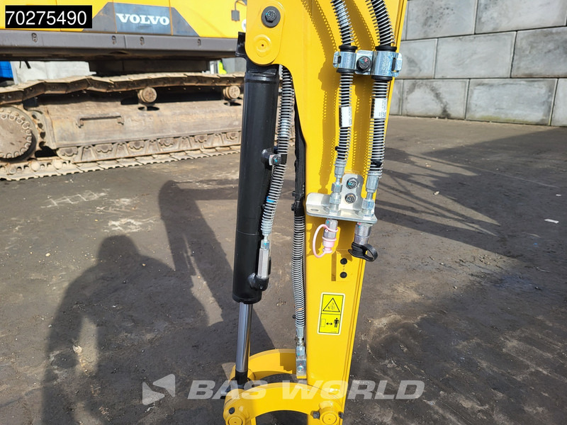 Mini excavator Caterpillar 301.5: picture 10