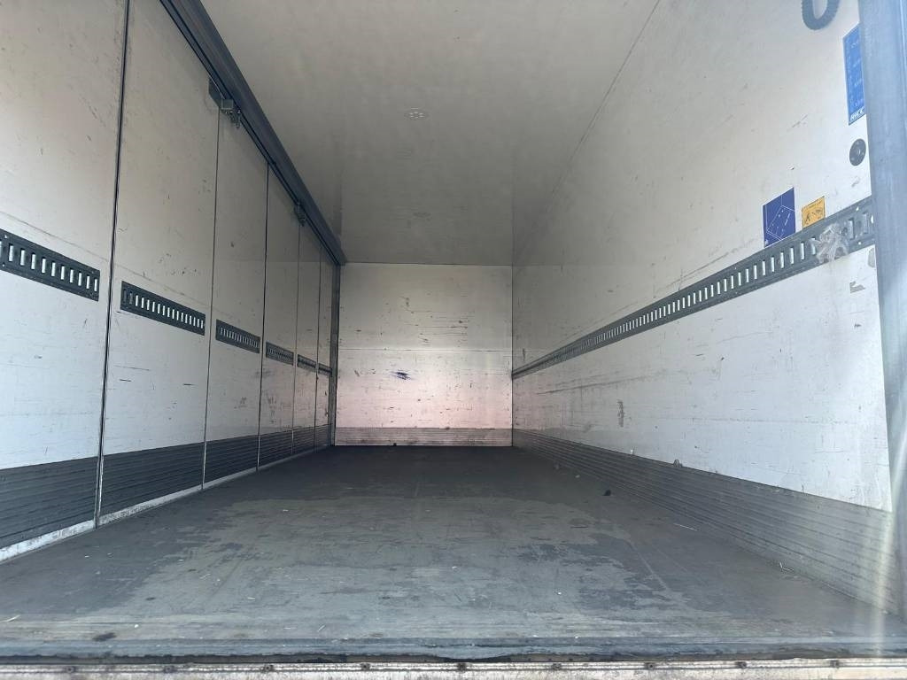 Box truck Mercedes-Benz Atego 1523 serie 7437: picture 9