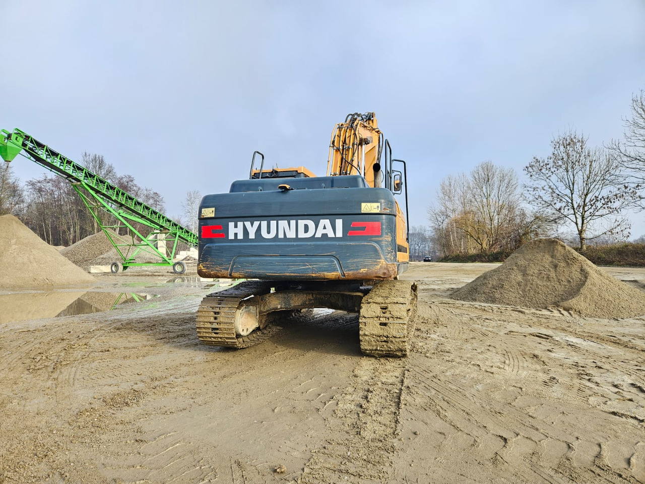 Crawler excavator HYUNDAI HX 220 L: picture 6