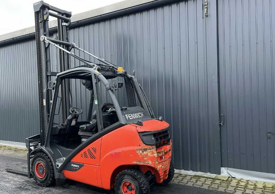 LPG forklift Linde H35T-02: picture 7