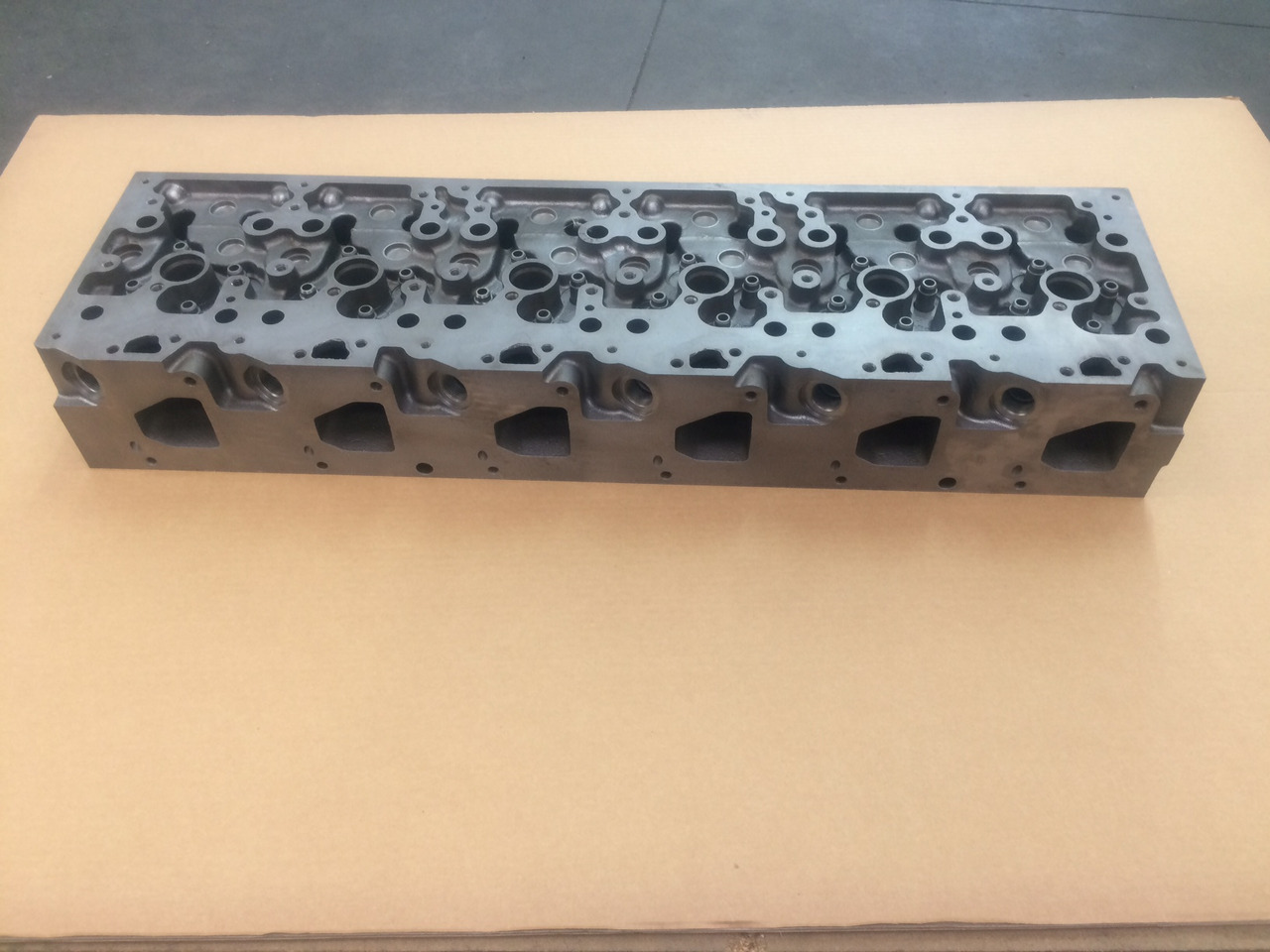 Cylinder head TESTATA CILINDRO - MAN 51031006095 - MOTORE MAN D0836 Common Rail: picture 7